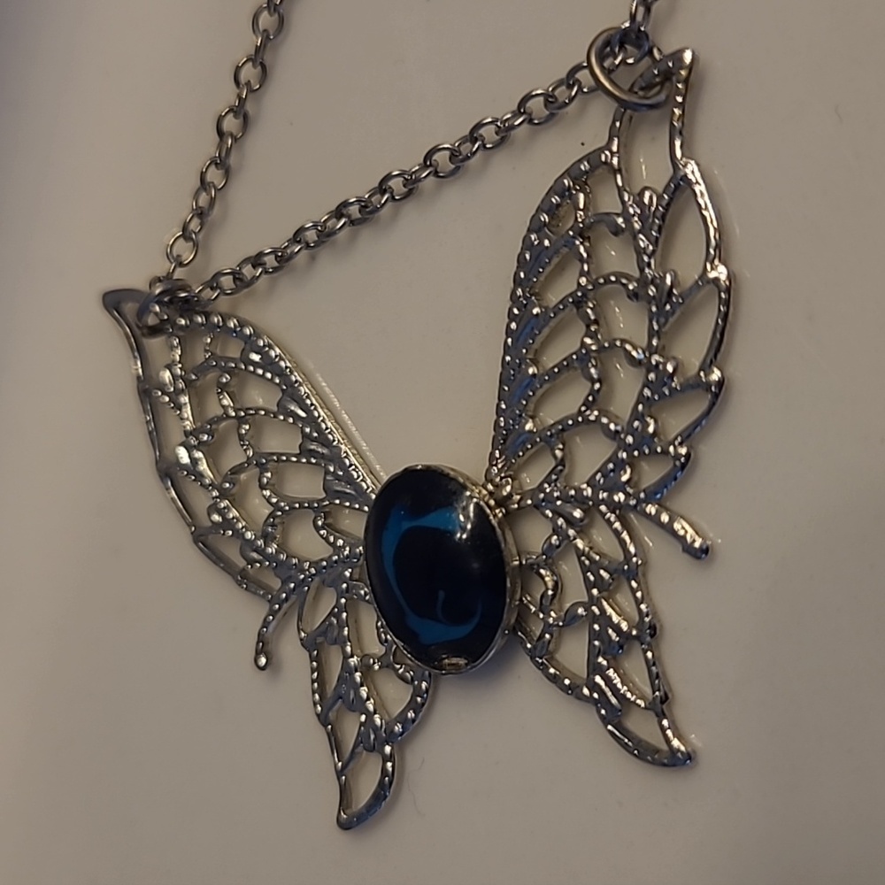 Butterfly Blue Multitonal Blue Center Accent On Silver-tone Butterfly Necklace - Picture 10 of 12